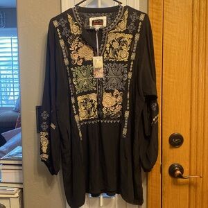Johnny Was Biya Mrunal Silk embroidered long top or short dress size L